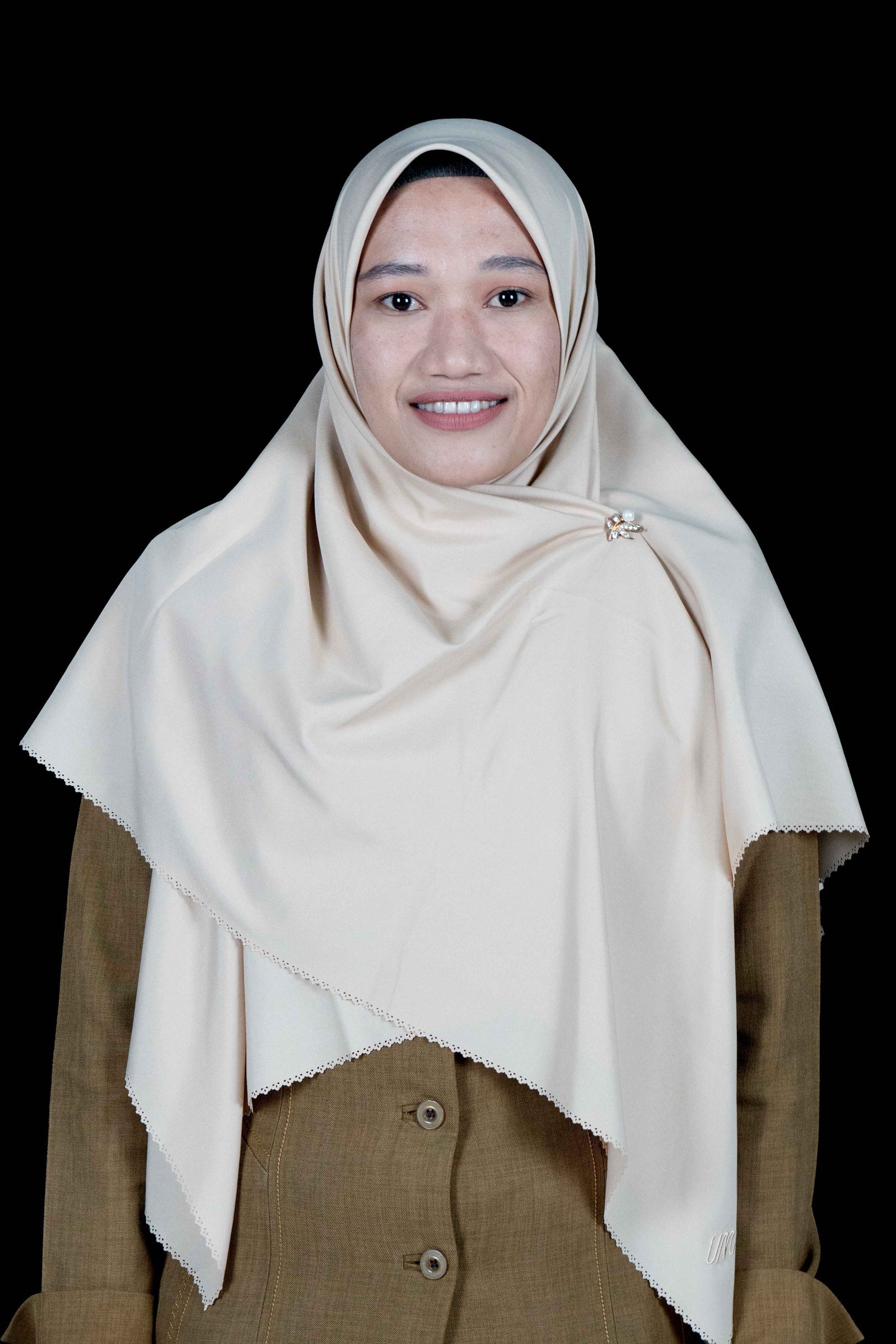 Santi Yulia Putri
